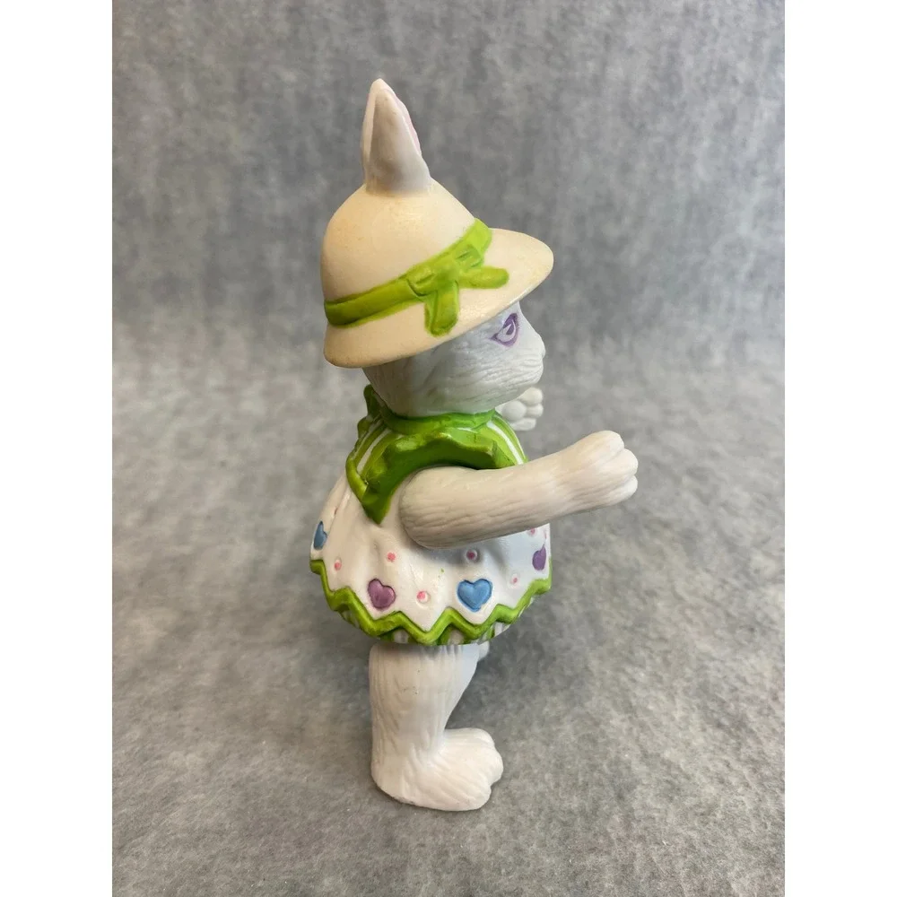 VTG Mandy 1984 Dept‎ 56 Easter Bunny Rabbit Figurine Spring Heart Dress Hat